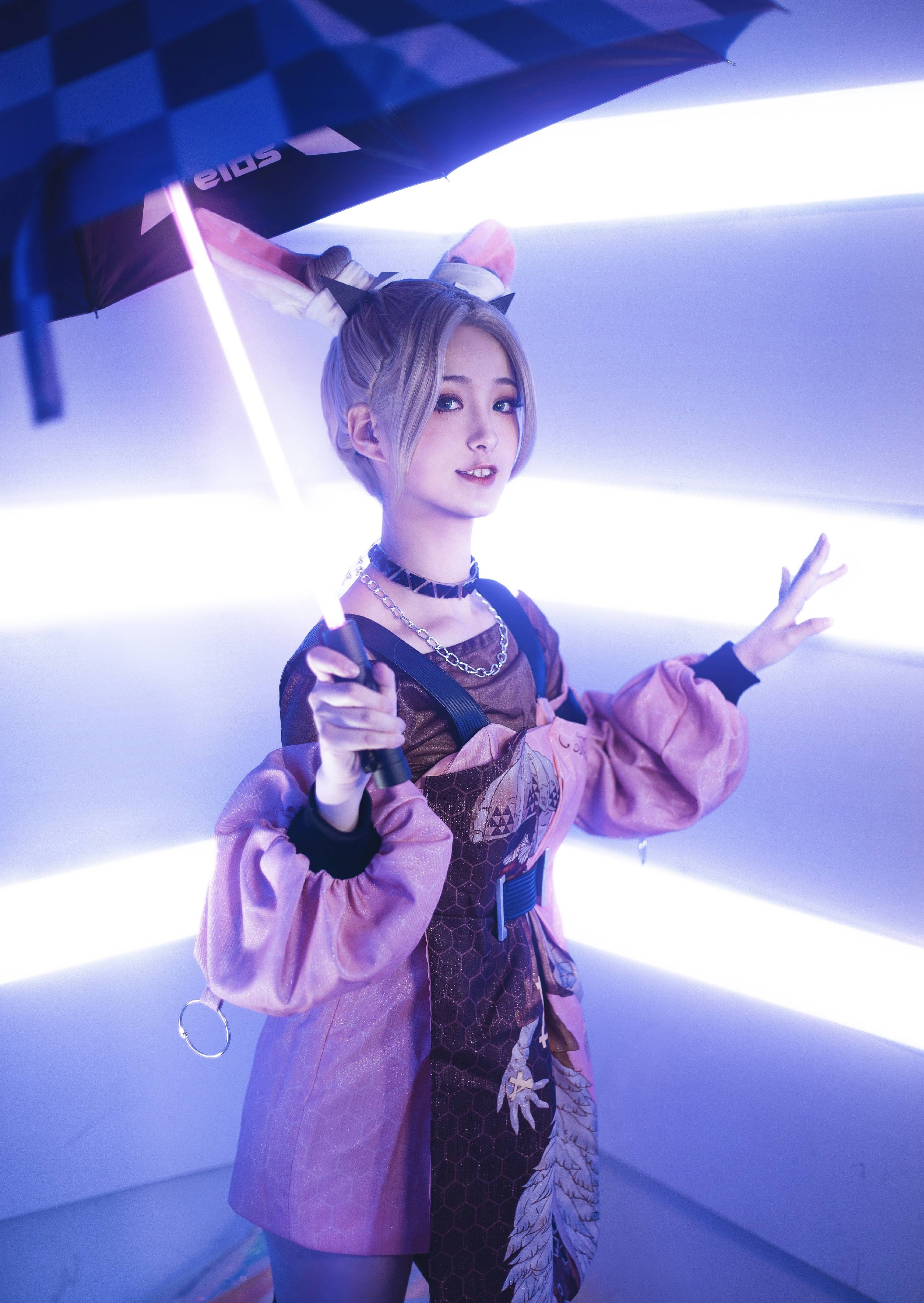 王者荣耀cos:公孙离—无限星赏官;阿离有没有击中你的心呢?