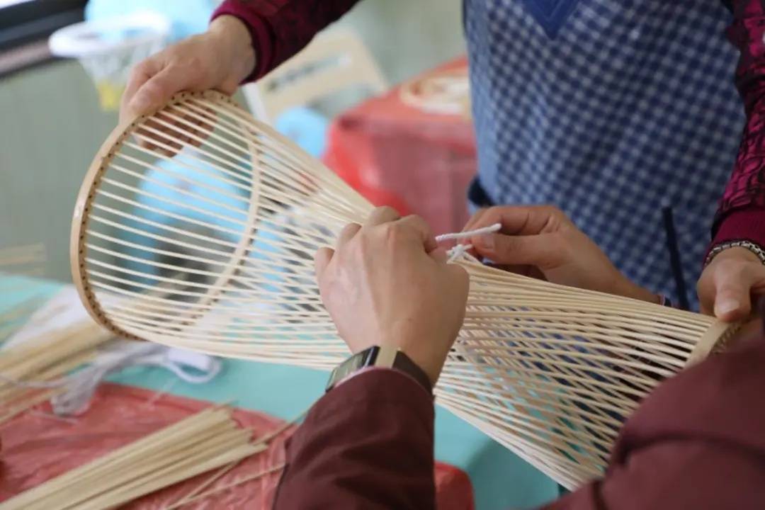 竹编灯 ——纵横之间的自然之美_崇明