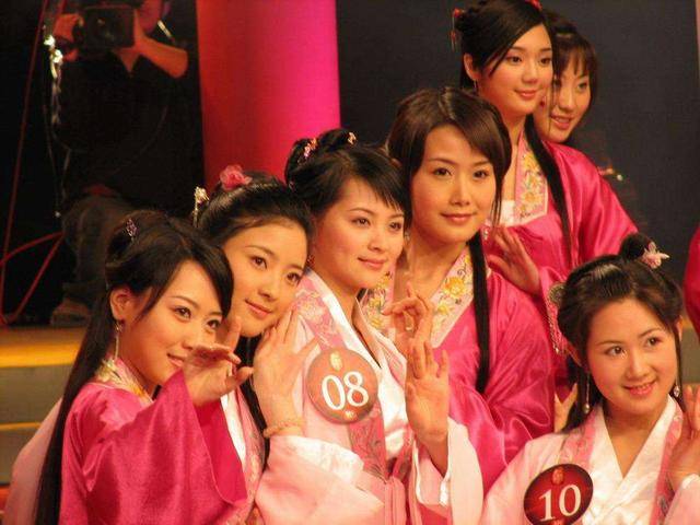 2007年5月,在这场轰轰烈烈的大选秀即将落幕之时,87版《红楼梦》的林