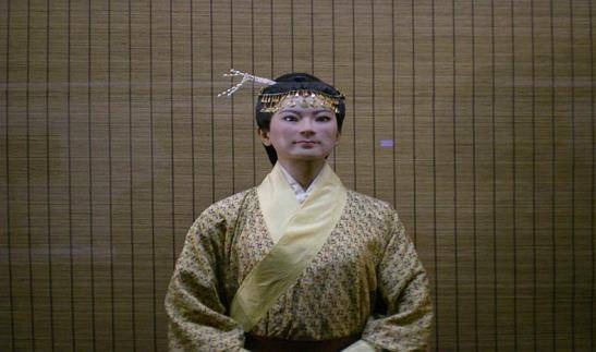 辛追夫人是1972年被考古队发现的神秘女尸,她的神秘之处就在于离世两