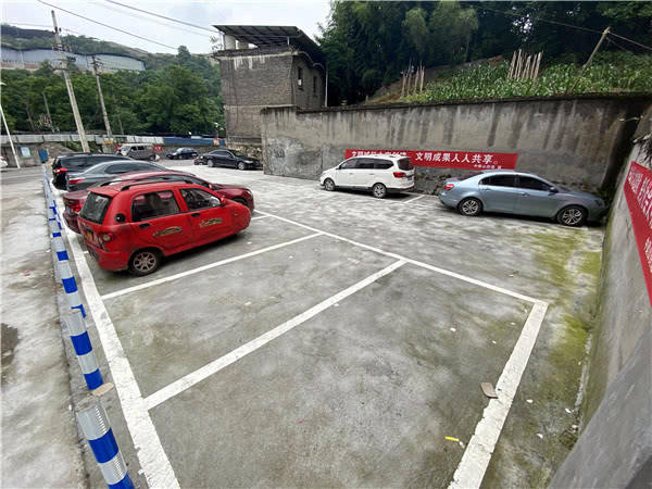 原创重庆中梁山街道新政村新时代文明实践广场建成