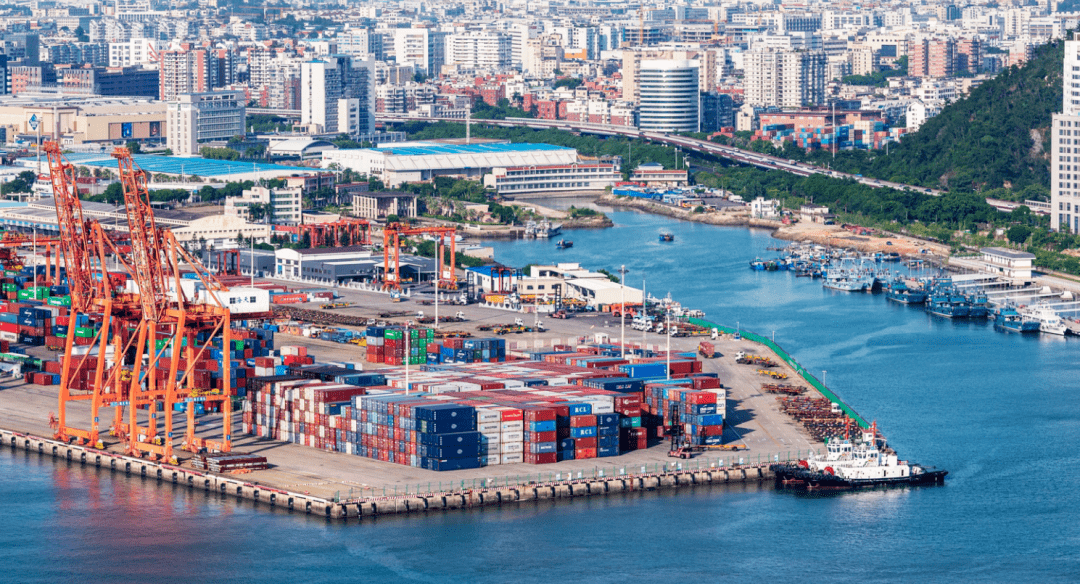 关注国内各港口新增及调整至各国航线