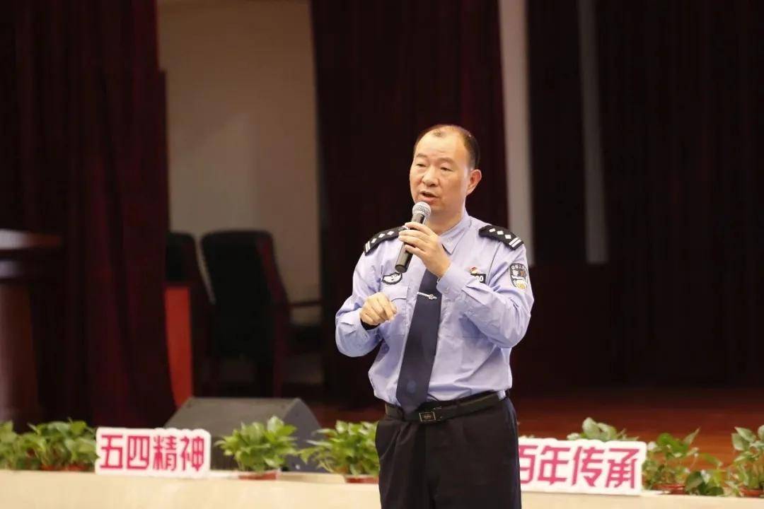 荷塘区,湘乡市,龙山县 公安局局长对县域警务工作有如下理解.