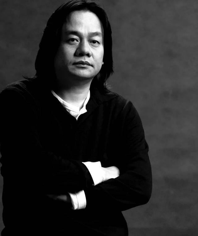 看"金顶奖"设计师们如何玩转时尚_陈闻