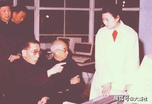 是他结束了中国的“洋油”历史,曾捐百万房产支持家乡发展。_侯祥麟