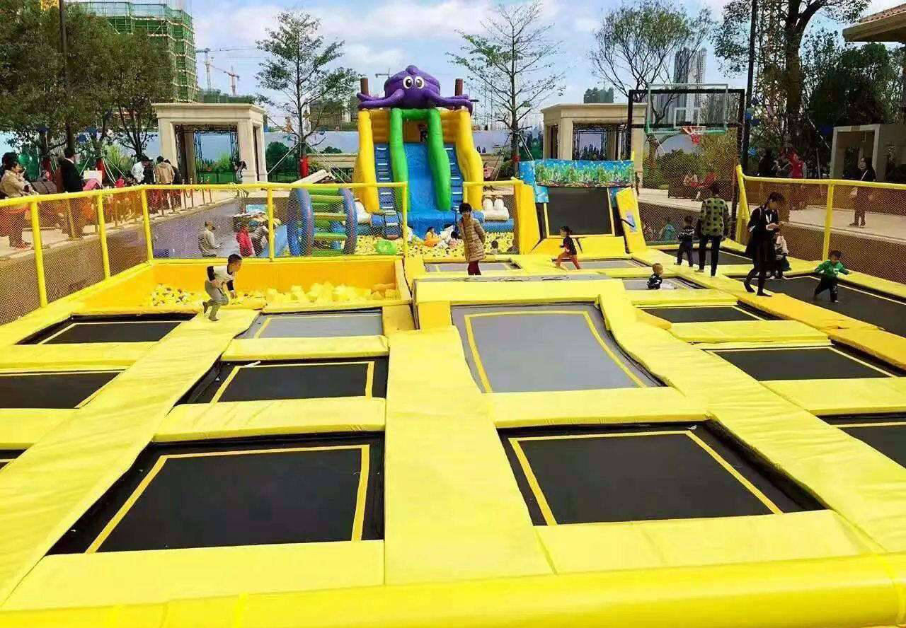 游乐场里的经典项目,蹦蹦床还有这些好处?_手机搜狐网