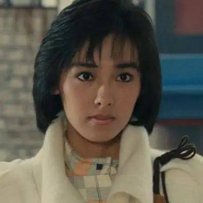 她是第一代"神仙姐姐",周润发都带不红,56岁冻龄容颜惹人羡_朱宝意