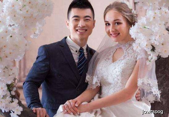 嫁到中国的俄罗斯美女很多都不愿意回娘家原因很现实