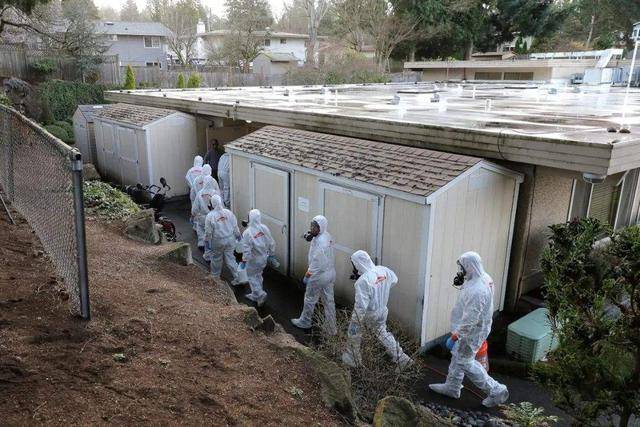大量新冠患者死于家中,被发现时已经腐烂,医生:闻到味了才知道_疫情