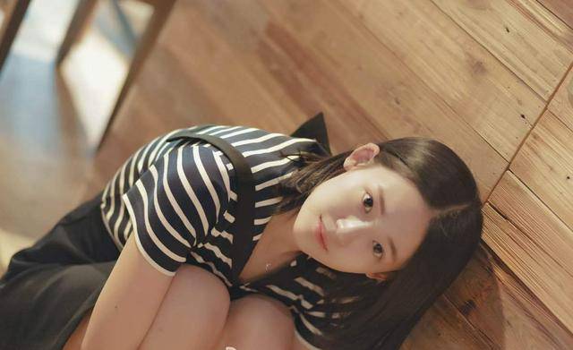 三千万到手了?绿地门女主张雨婷在高端酒店享受奢华早餐