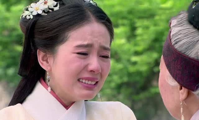 原创女星哭戏:范冰冰楚楚可怜,刘诗诗哭成小包子,最后一位不顾形象