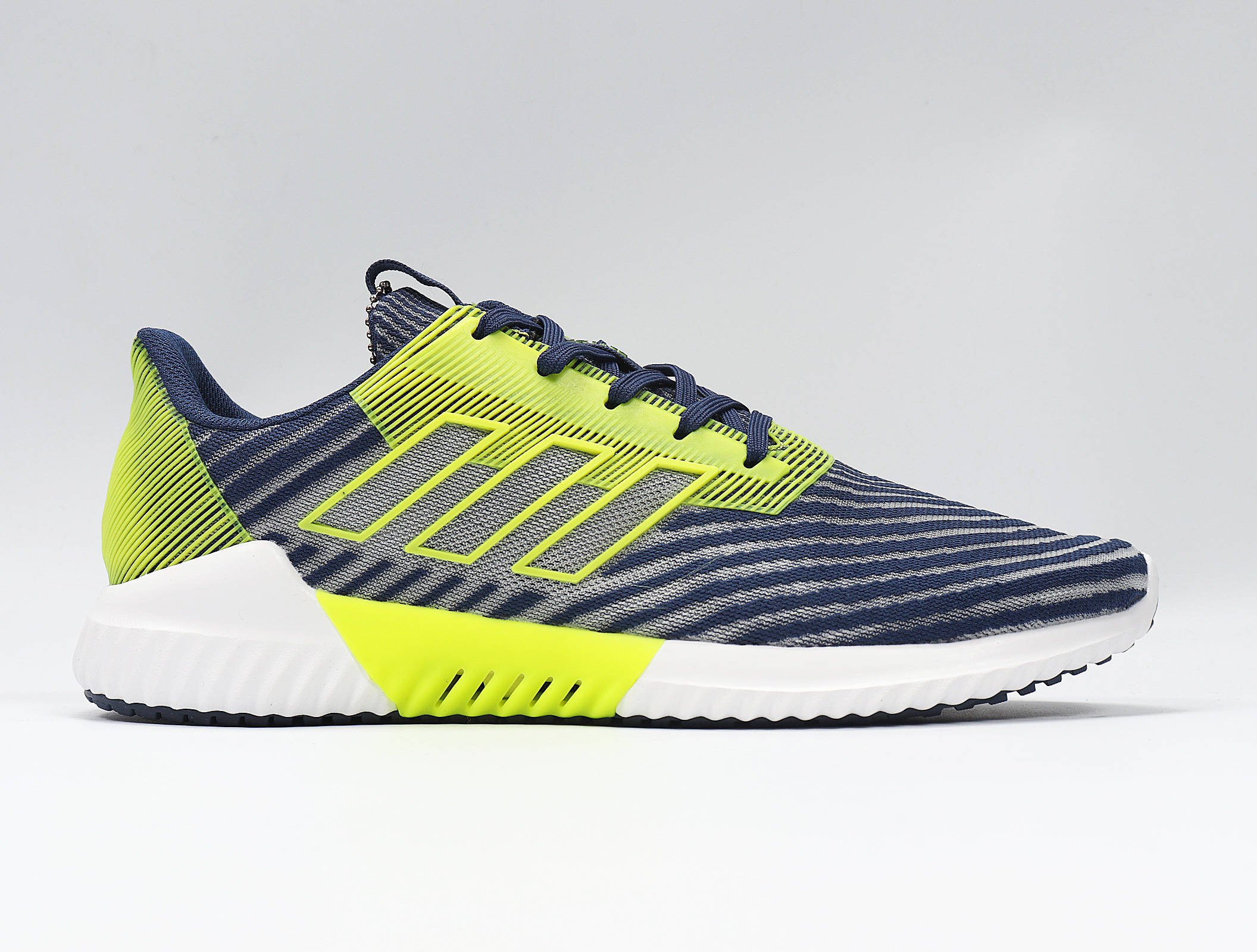 美图欣赏:adidas climacool vent m 清风系列跑鞋