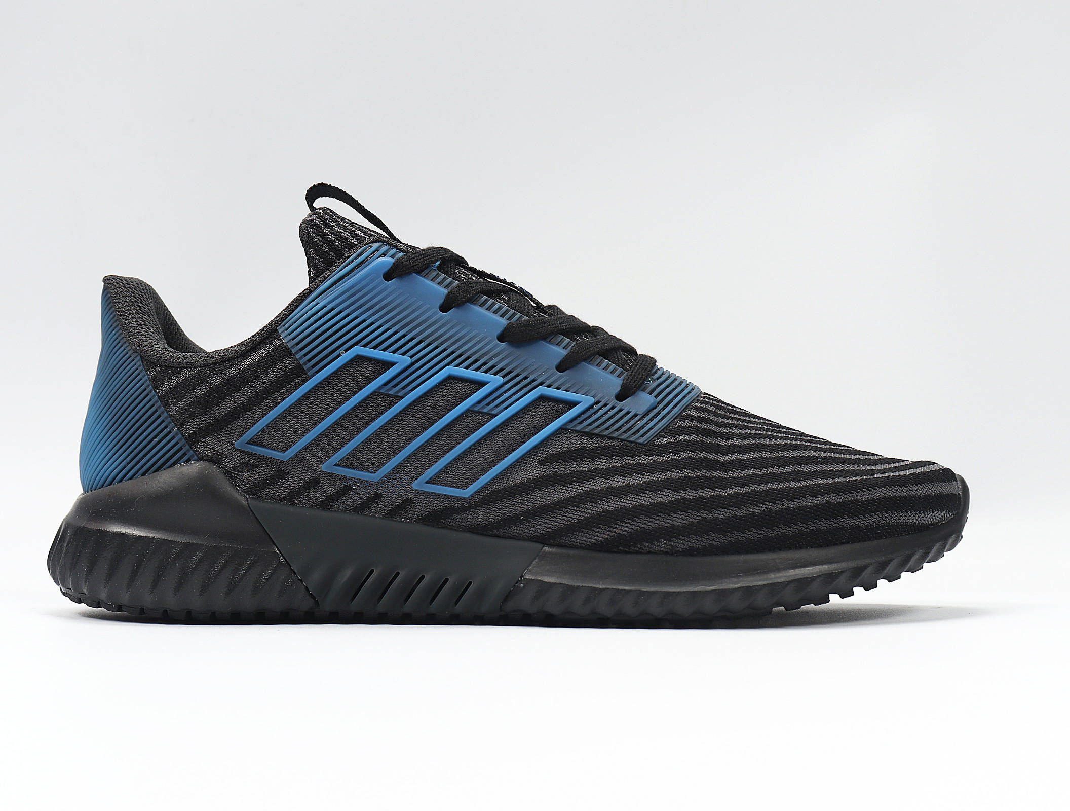 美图欣赏:adidas climacool vent m 清风系列跑鞋