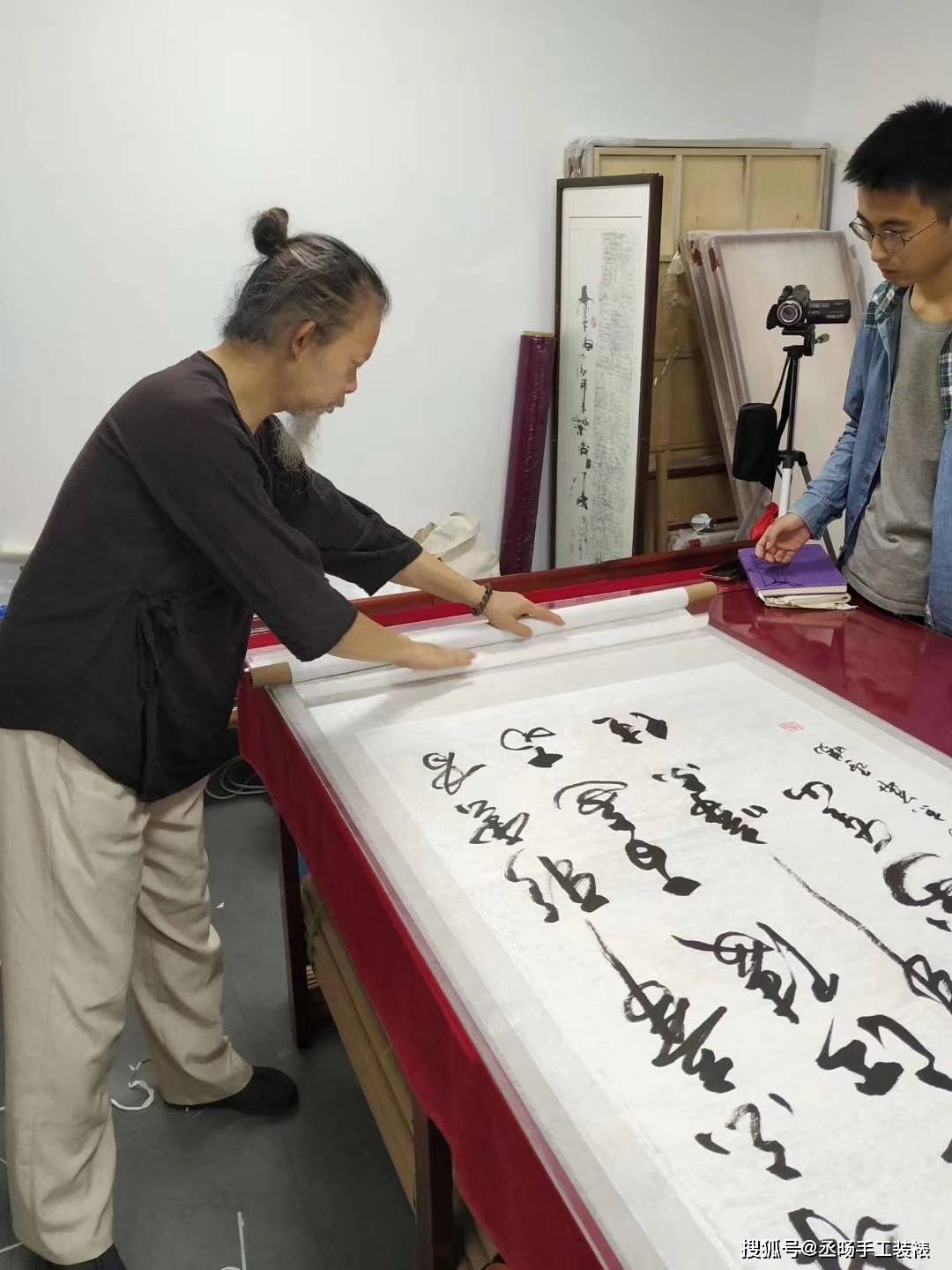 书画装裱也有江湖派系一个是南派另一个是北派