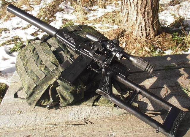 俄罗斯一款枪自带消音器,现实中强悍无比,为什么游戏中一无是处