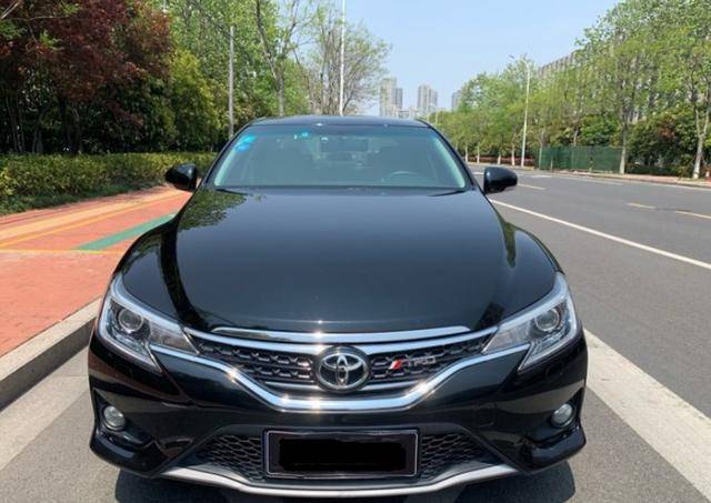 5年前花25万元买的丰田锐志现在换了奥迪a6l车主真的很保值