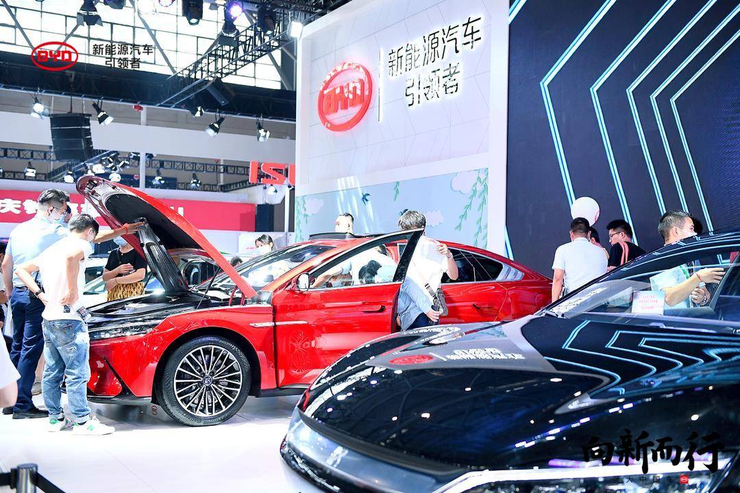 比亚迪汉亮相2020重庆国际车展,买电动车一定要首先看看它