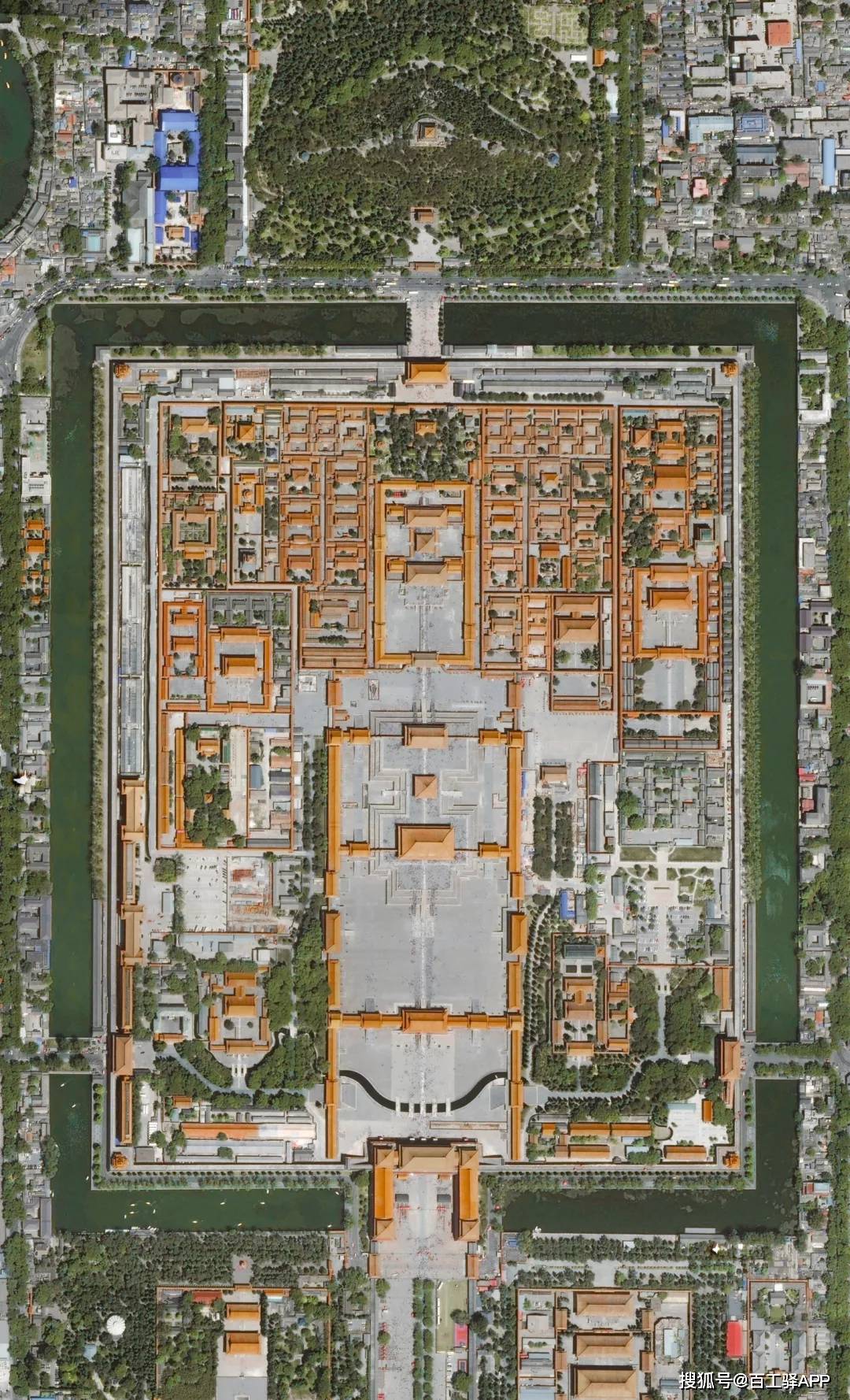 ▽ 故宮建築群衛星圖 底圖源自@esri