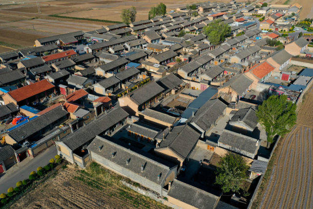 吕梁 新传奇_岢岚县