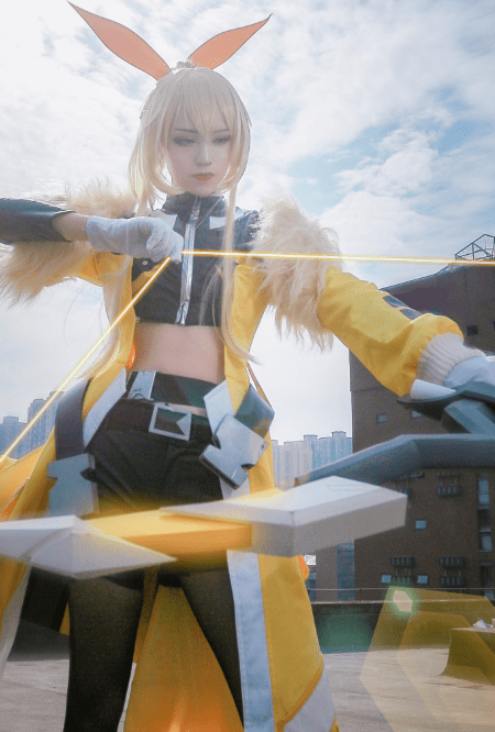 原创搞笑gif趣图:梦中突然起来的你,就是这个样子?