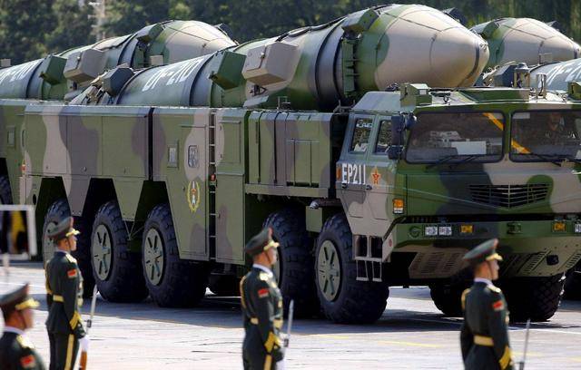 原创火箭军的综合演练,体现了"东风快递",敢打必胜的决心