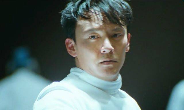 其实论颜值,张震也是很帅的,且他还是那种演技很好的类型.