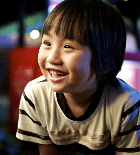 在12年,小小彬宗族又添一员,取名为萌萌彬.