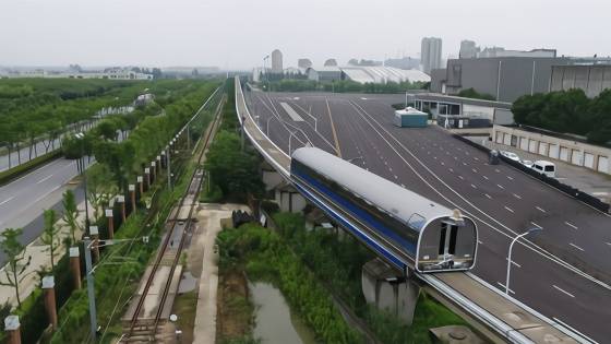 最新!中国时速600公里高速磁浮试验样车成功试跑