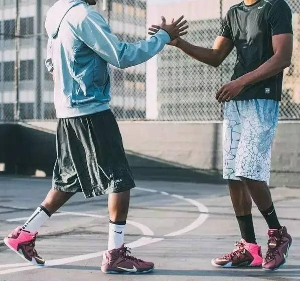 街球是一种文化,颠覆传统