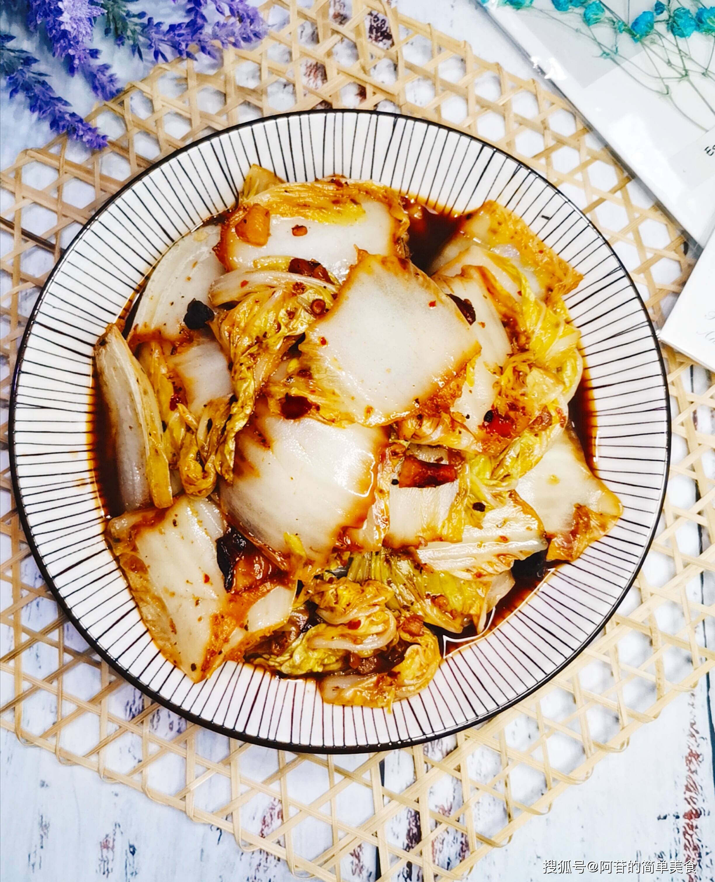 蒜蓉娃娃菜吃腻了?试试麻辣香锅的做法,给夏天加点辣