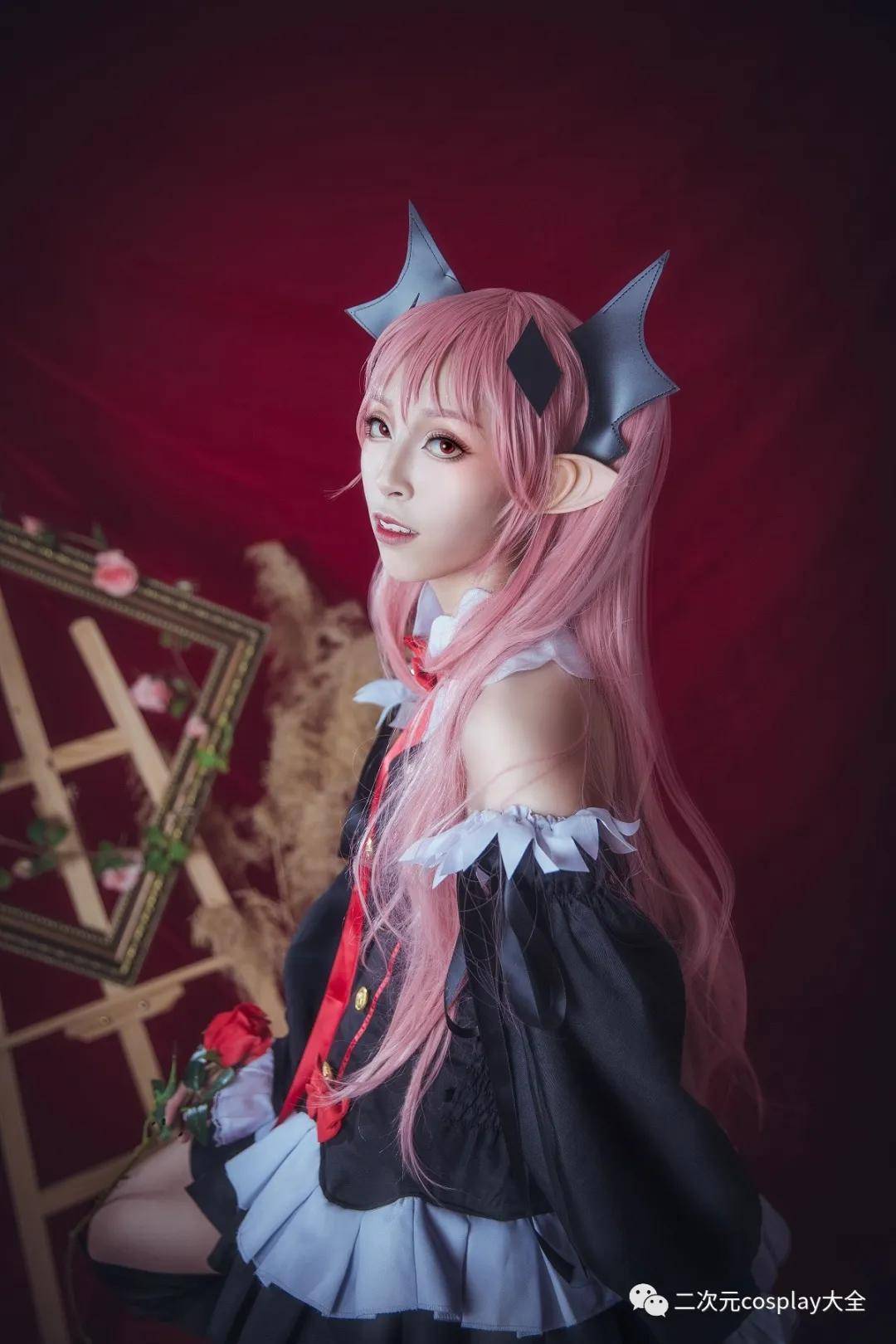 cos,美丽有范,是克鲁鲁女王本人,让我们一起来欣赏一下这组cosplay吧!