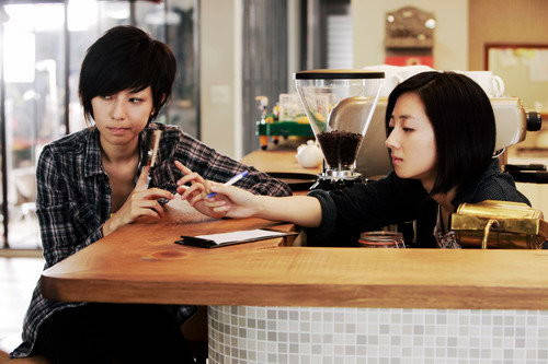 易货电影:《第36个故事》,女孩以物易物,换来了新世界