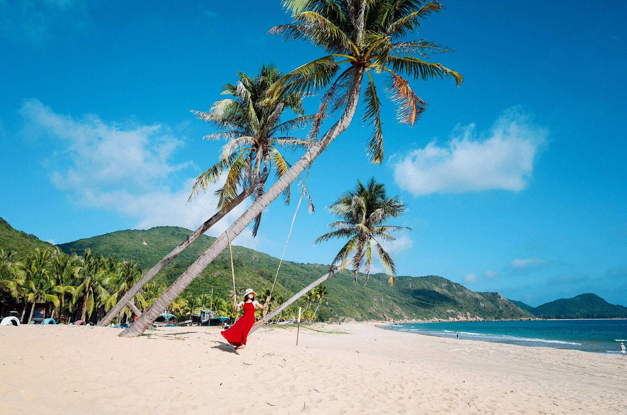 距离三亚60公里处有一个秘境以七彩沙滩著称知道的人不多