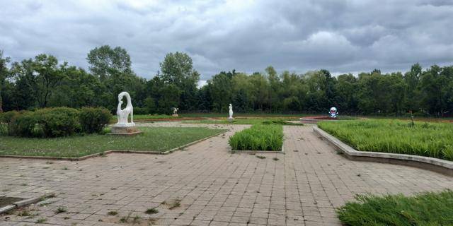 原创桥在水面画龙点睛齐齐哈尔水师公园的写意之笔