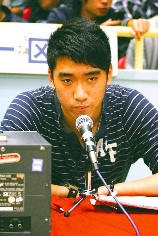 国产最强小前,超小丁,模板希尔 隔扣比斯利,本该稳进nba_徐咏