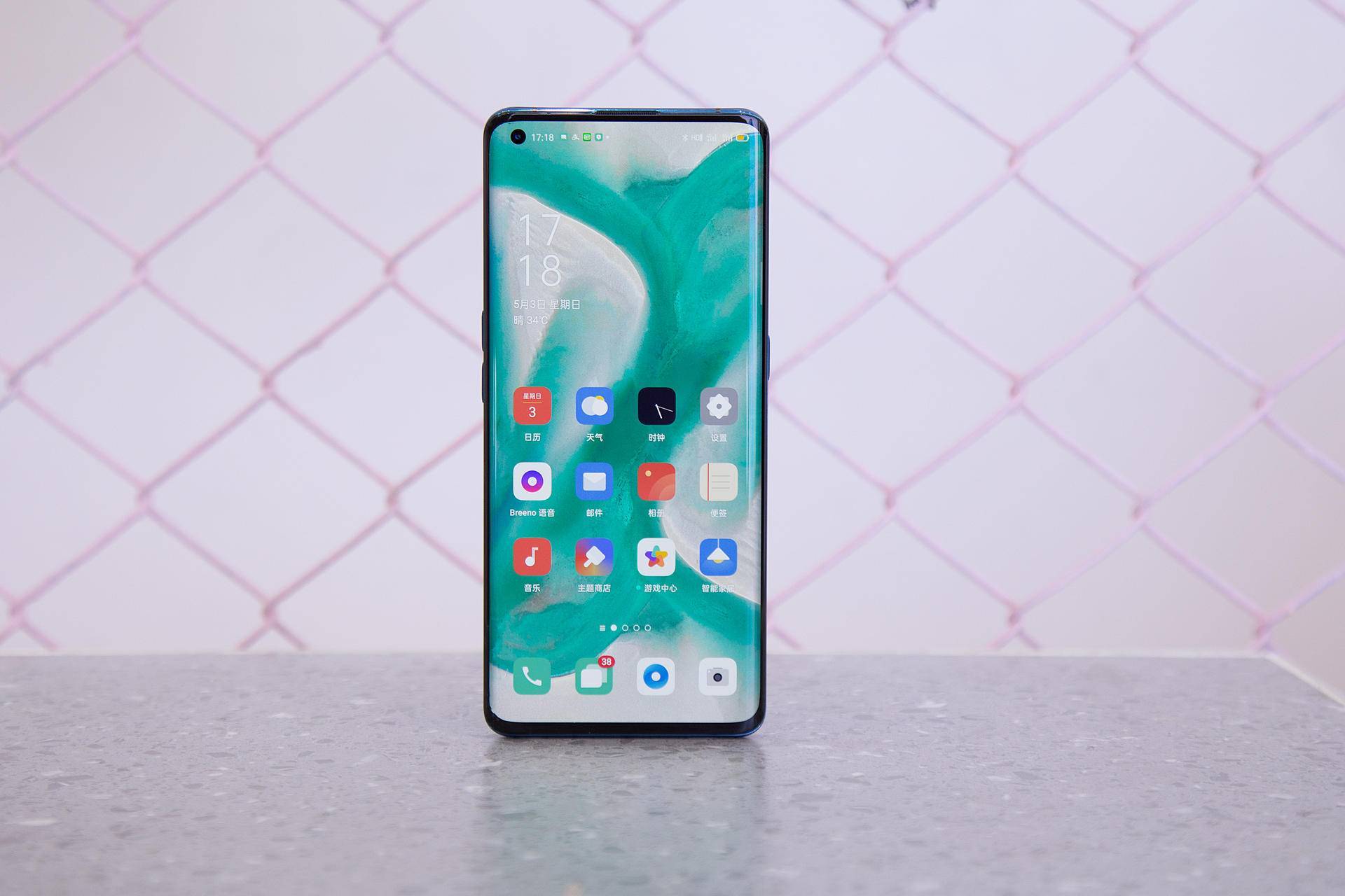 同样是标准版,find x2和华为p40谁更好?对比过后被oppo圈粉了