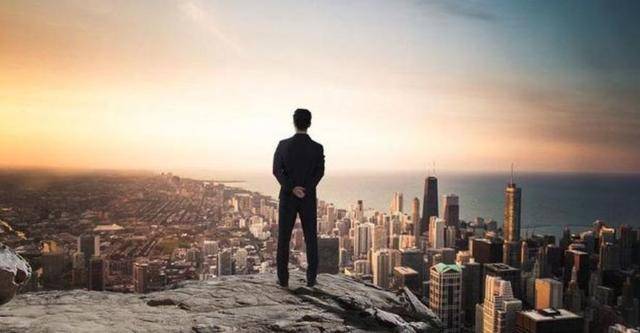 真正高境界的人,都是心中装有大格局!_人生