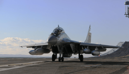 米格29k舰载战斗机