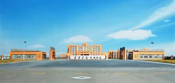 嘉兴学院平湖校区,百年名校书华章