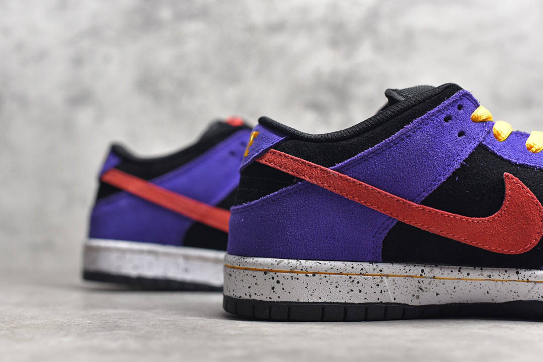 耐克滑板鞋 nike dunk sb low sp 低帮泼墨葡萄紫