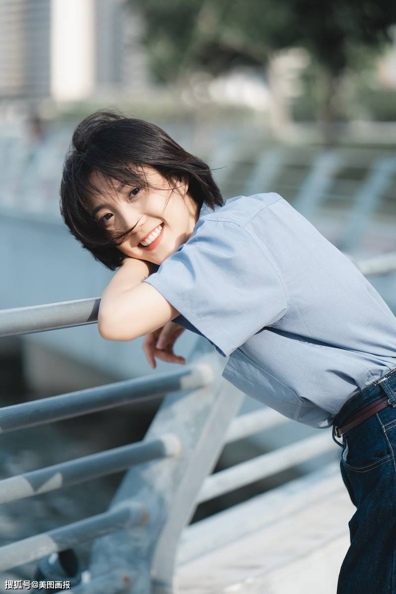 甜甜的微笑 摄影师 蛋散