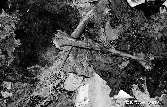 古格王朝神秘洞穴400年依旧臭气熏天里头竟全是无头尸