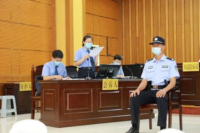 这个"套路贷"涉恶团伙今日受审