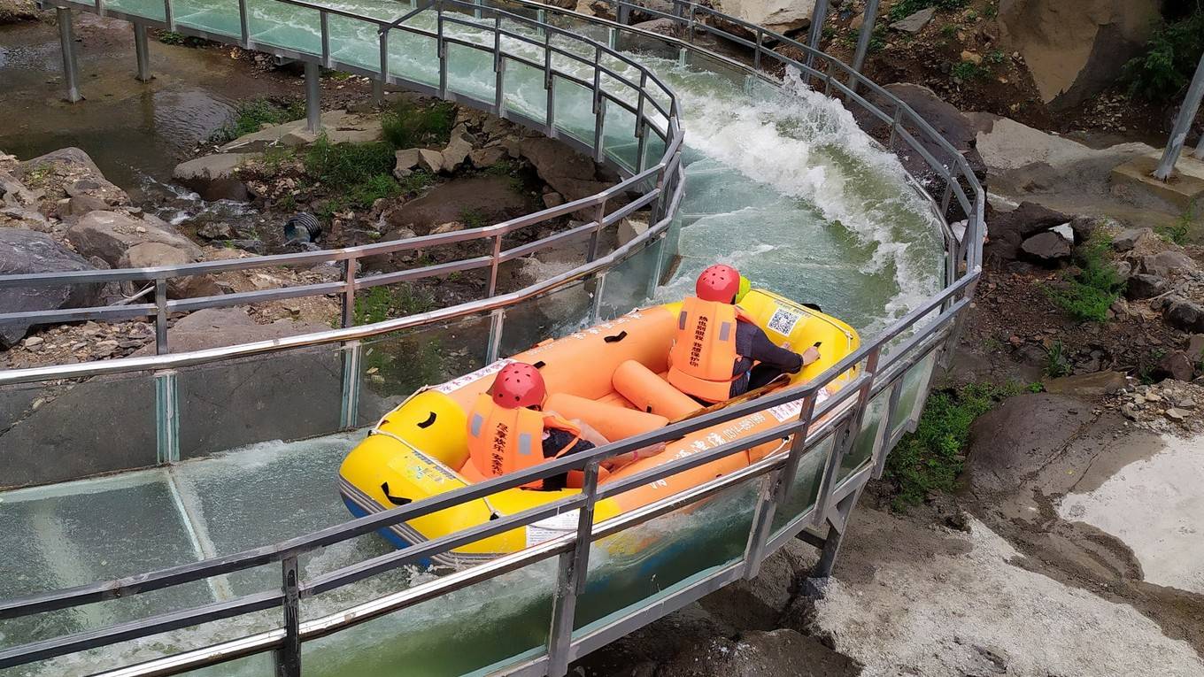 避暑绝佳夏日漂流湿身趴 | 在大笑与尖叫中,向夏日宣战!