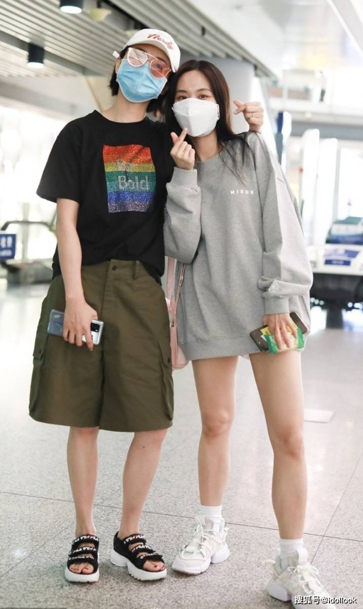 原创和裴秀智组过女团的王霏霏如今再出山平日私服也是可圈可点