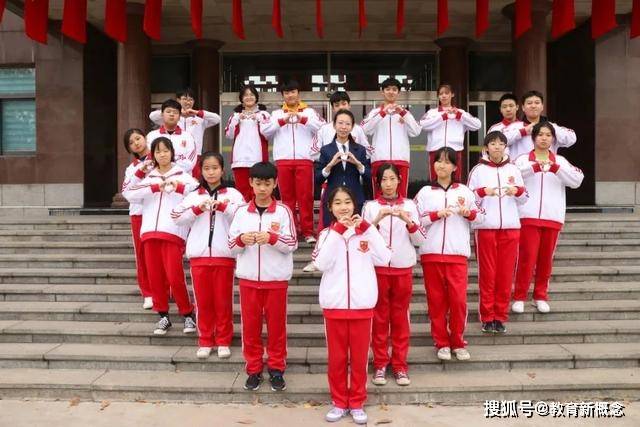 当90后班主任遇上00后学生——河北省石家庄康福外国语学校