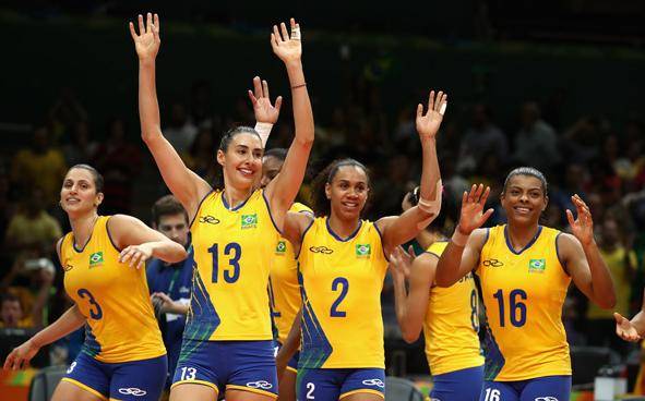 原创深度:里约奥运中国女排强势逆转巴西晋级,郎平经典换人力挽狂澜