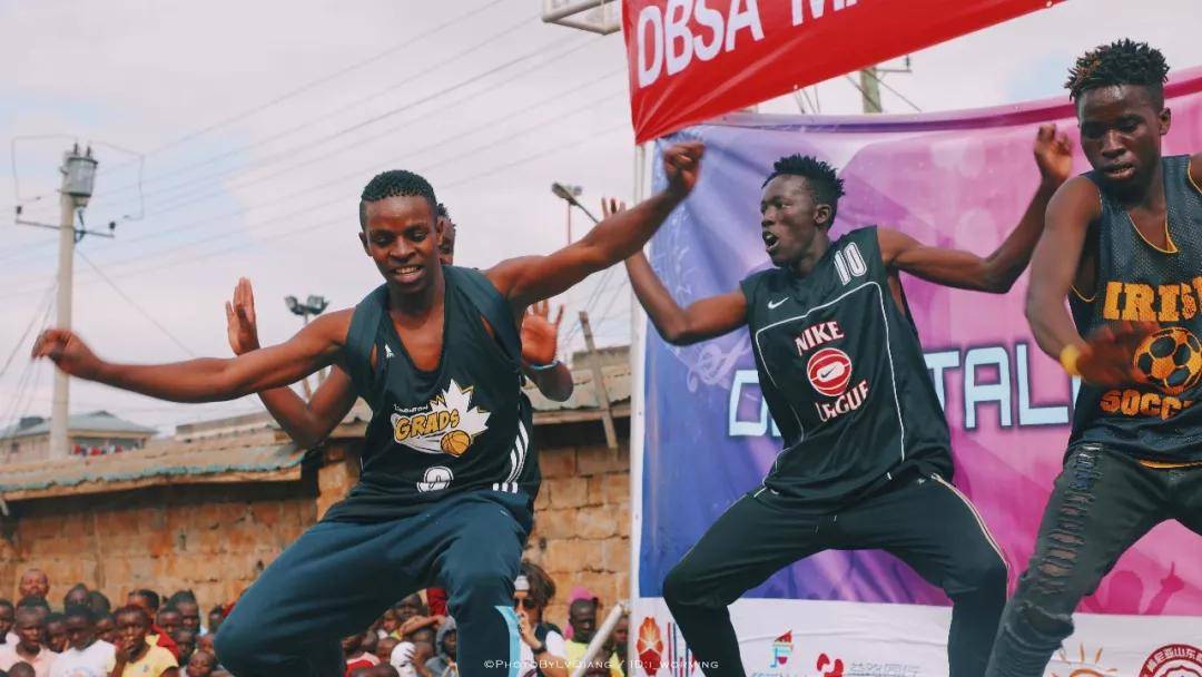 非洲贫民窟里的"造梦计划"_马萨雷