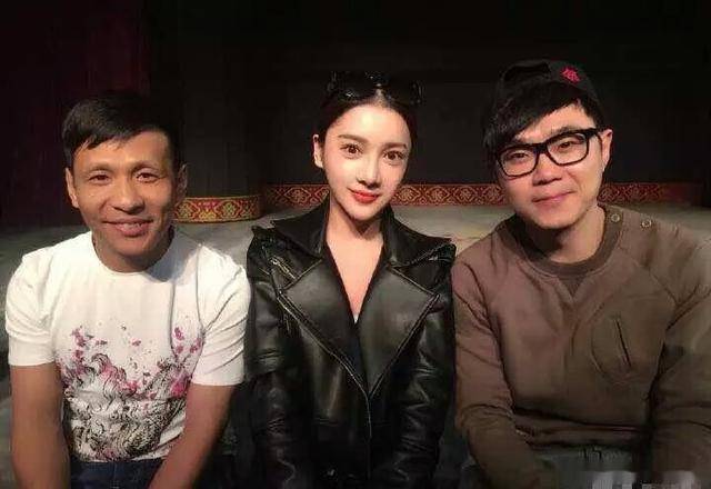 她是赵本山"最美徒弟",宋小宝宠爱的师妹,26岁横尸酒店花丛_任娇