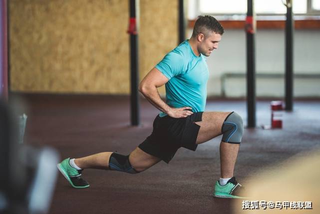 原创男人健身必练腿,一组有效练腿动作,提高睾酮分泌,促进肌肉增长